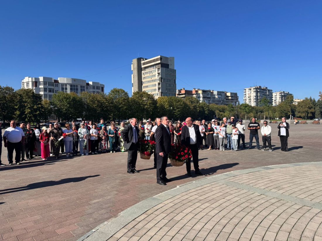 Митинг, посвященный Дню Победы и Дню Независимости Абхазии
